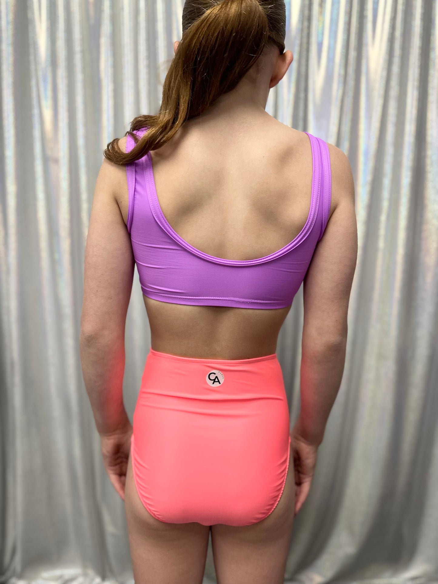 Ultra Violet Scoop Crop